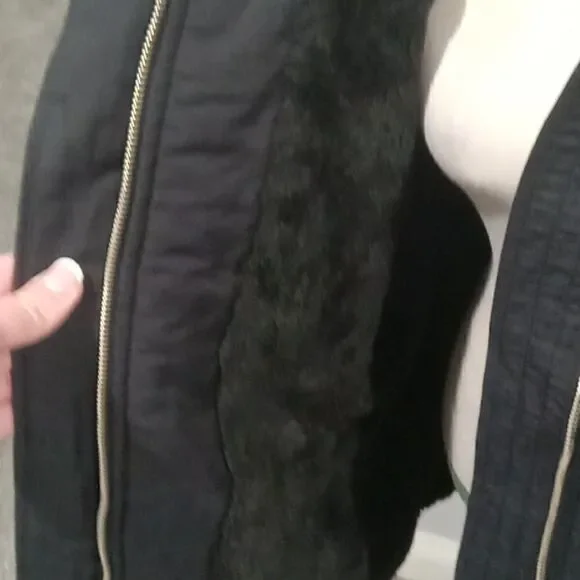 Banana Republic  winter coat w faux shearling lining. zip & button closure XL - Picture 5 of 7